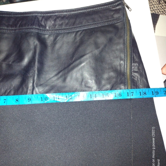 #25 Halogen leather blocked skirt - Picture 5 of 7
